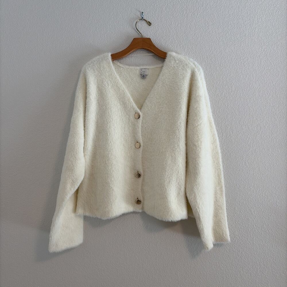 NEW A New Day White Soft Fuzzy Cardigan Sweater Women’s Gold Buttons XL